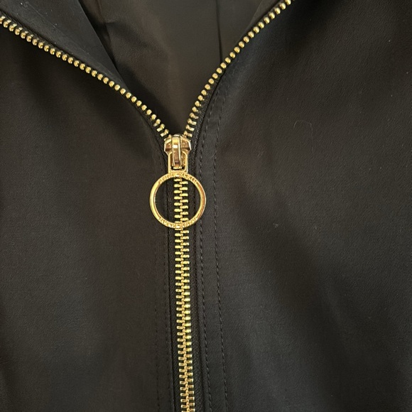 Anne Klein raincoat. Size Large, Black. New without tags. - Picture 3 of 13